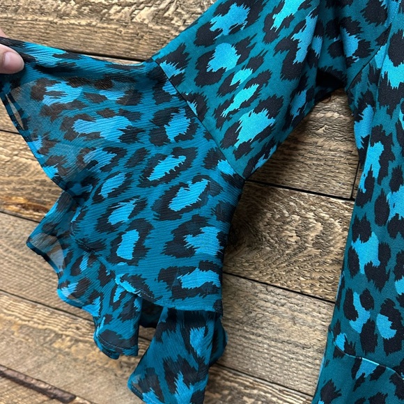 Diane von Furstenberg Carli Ruffled Wrap Dress - Size 4 - Picture 5 of 6